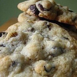 http://images.bigoven.com/image/upload/t_recipe-256/toll-house-cookies-original-1939-ne-2.jpg