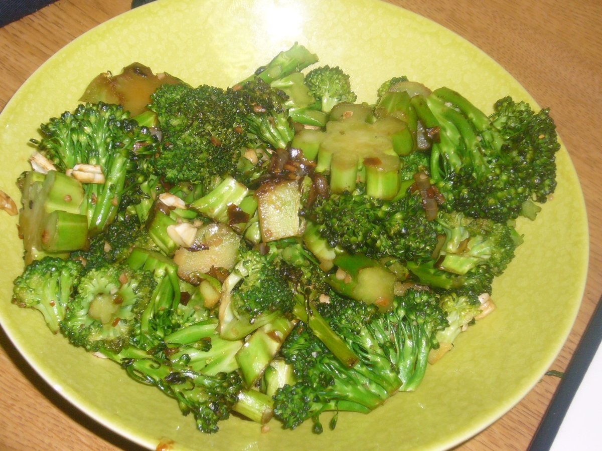ChiliGarlic Roasted Broccoli