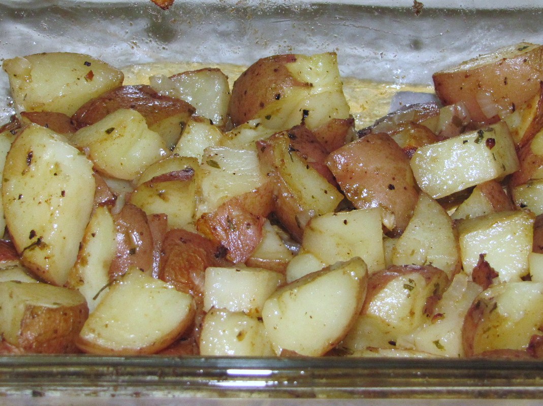 Buttery Herb Roasted New Potatoes