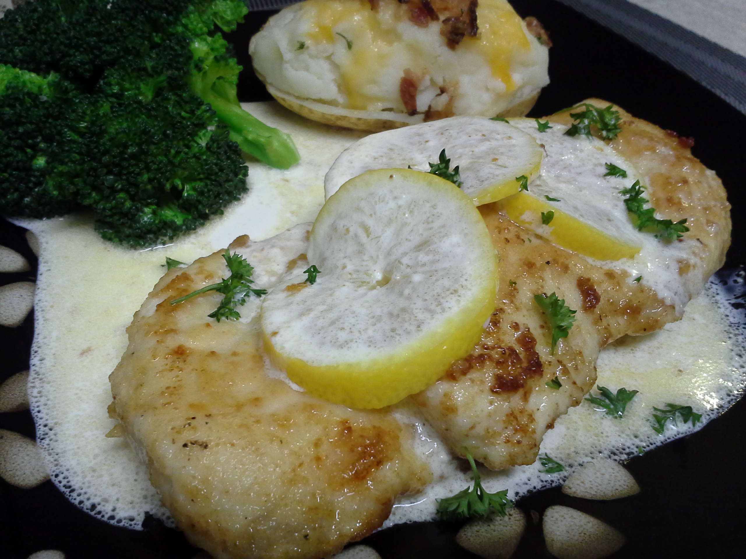 TBC's Chicken in Lemon Butter Cream Sauce TBC's Chicken in Lemon Butter Cream Sauce