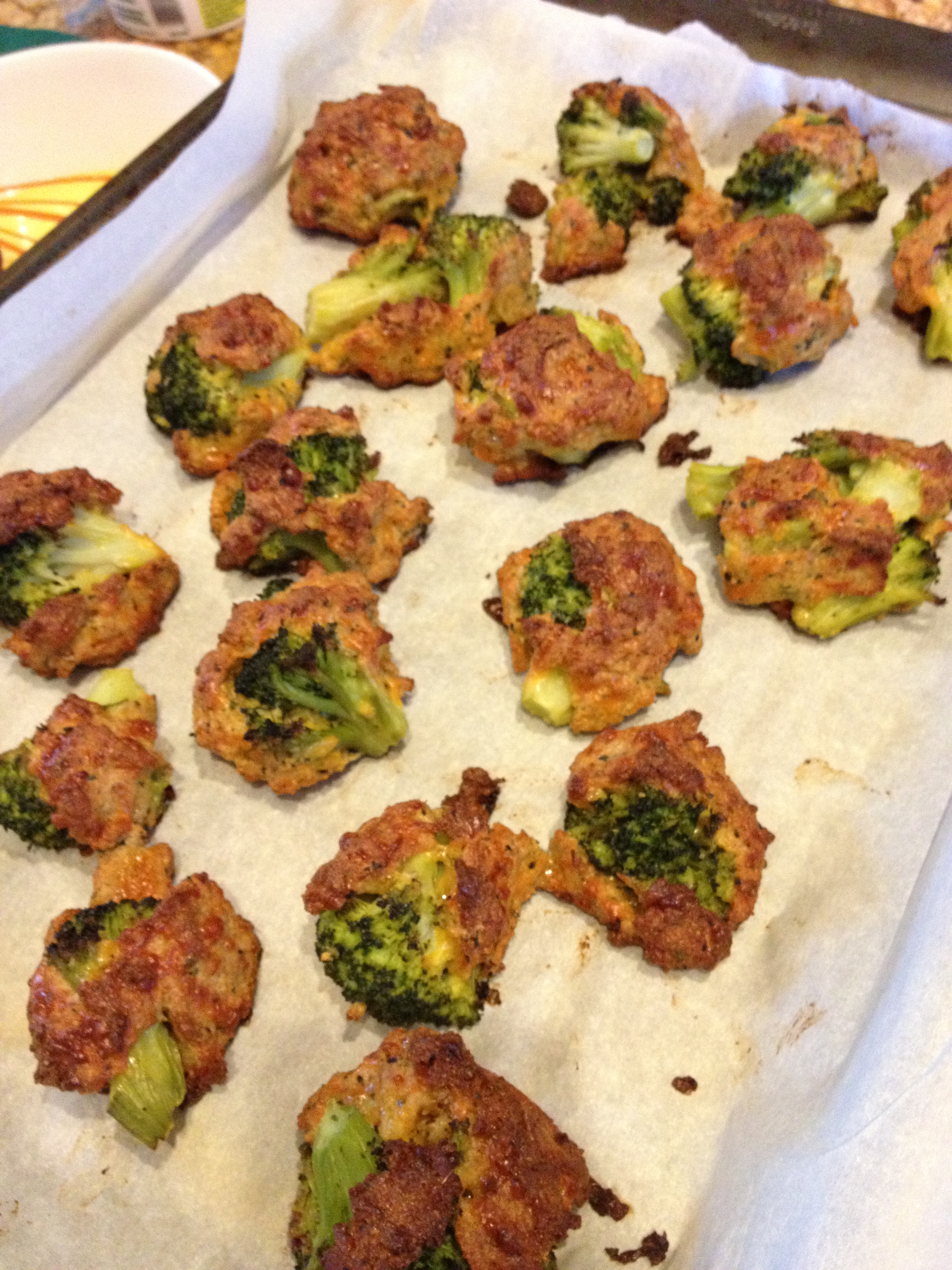 Baked Broccoli Cheese Bites