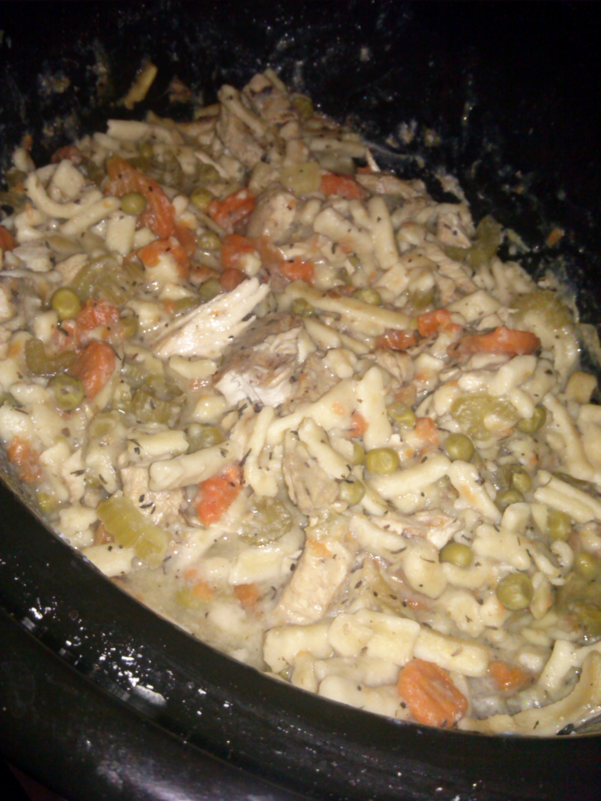 Slow Cooker Grandma's Chicken Noodle Soup