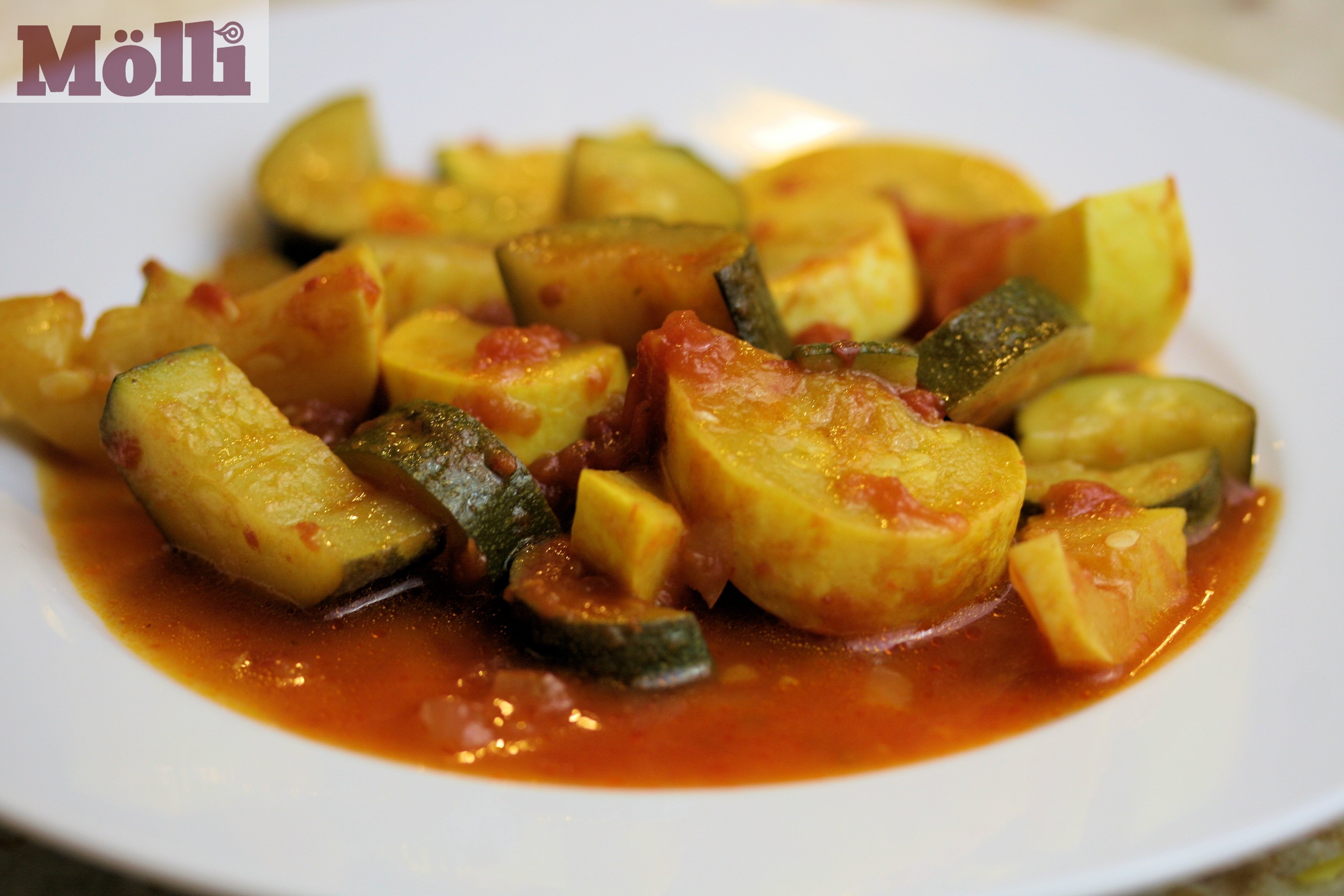 Stewed Zucchini, Mexicanstyle (Molli Veracruz Cooking Sauce)