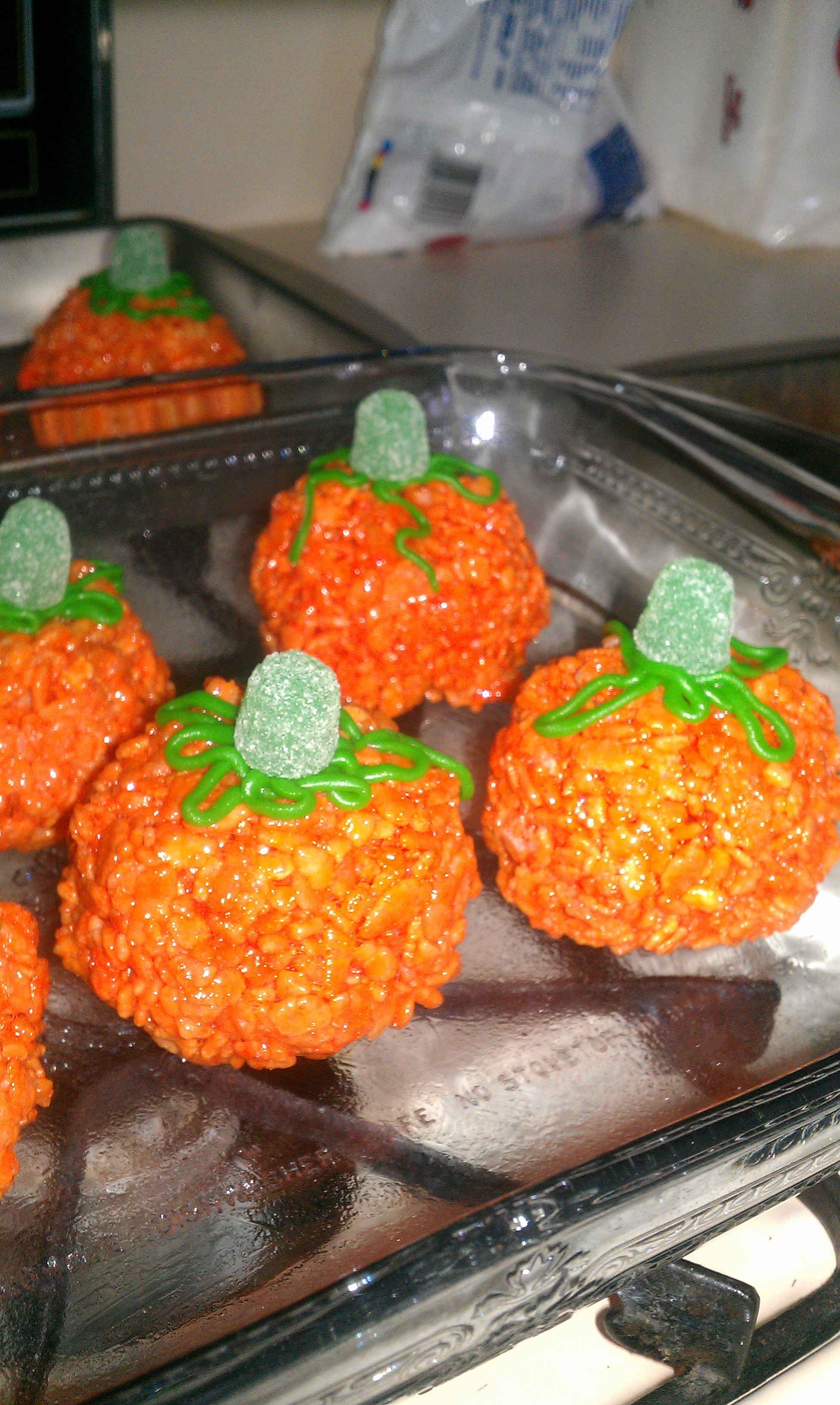 surprise-pumpkin-treats