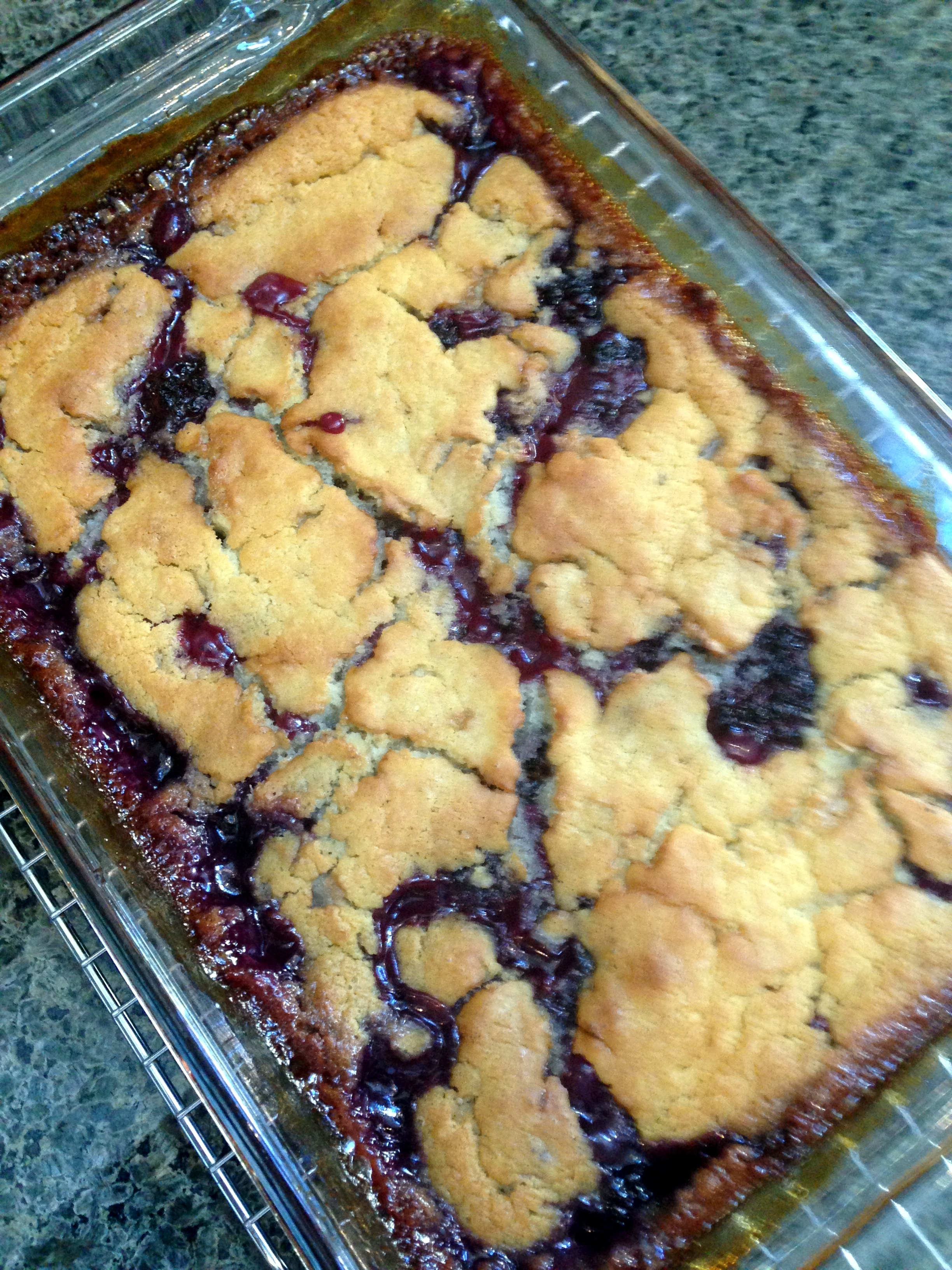 BLACKBERRY COBBLER