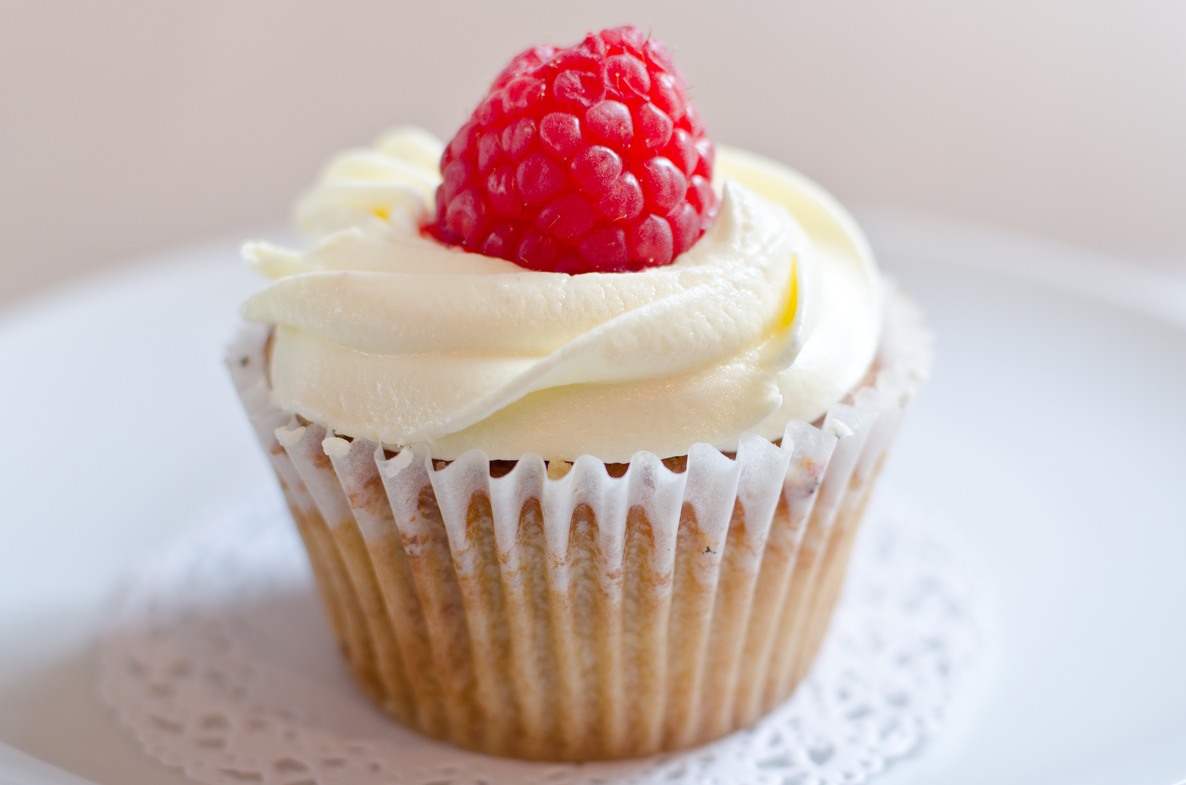 White Chocolate Framboise Cake White Chocolate Framboise Cake