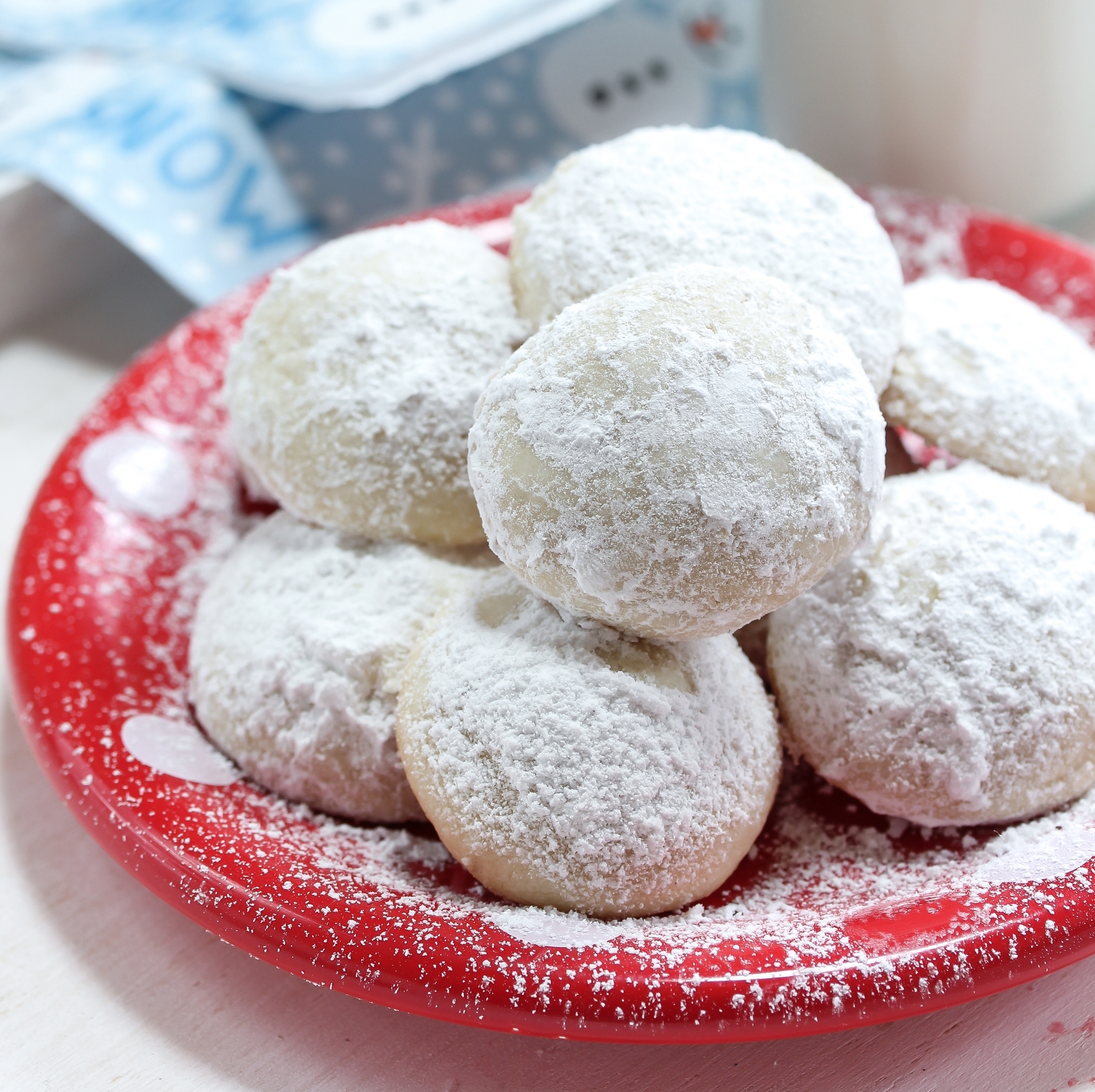 Mexican Wedding Cookies Recipe (with Almonds) Cooking The Globe